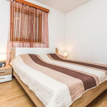 In Marcana With Wifi Apartament